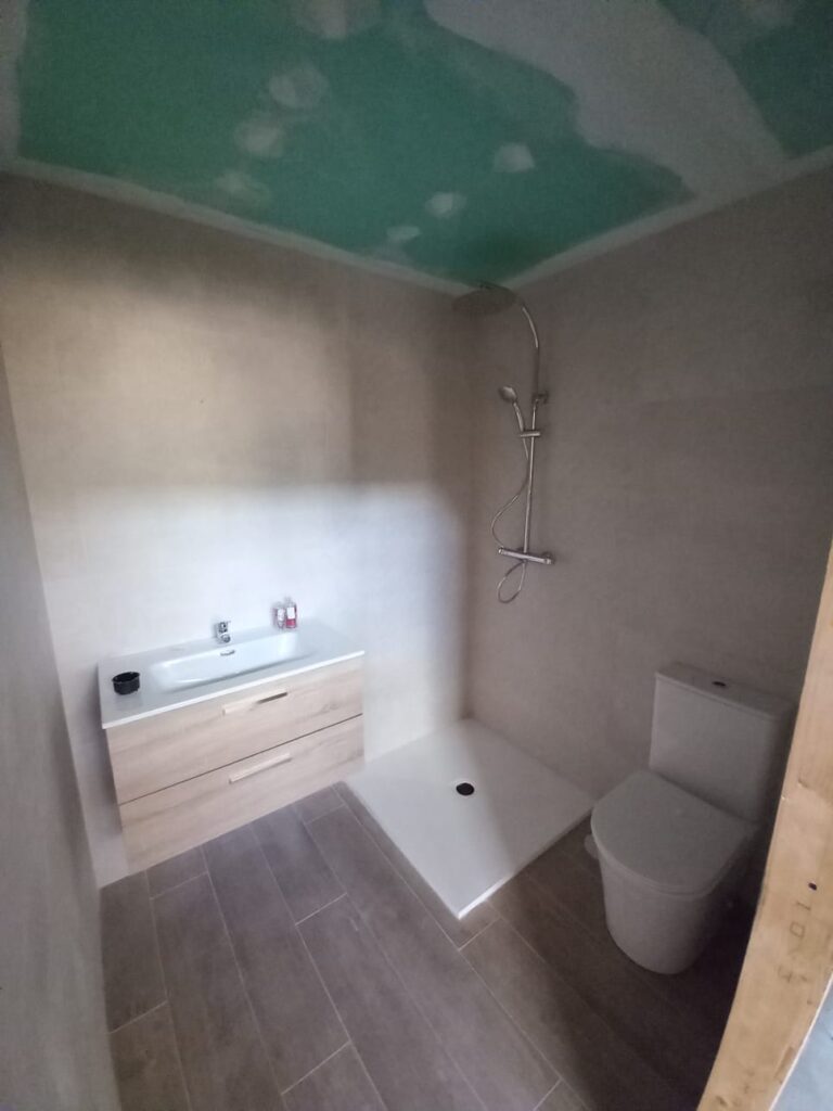 WhatsApp Image 2025-12-15 at 11.15.00 (1)